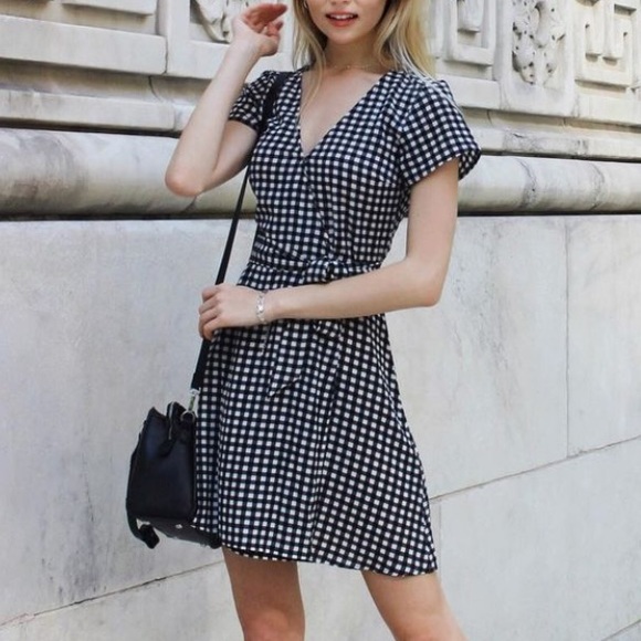 HM Gingham Wrap Dress - Picture 1 of 4